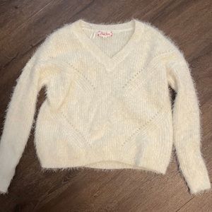 Fluffy v neck sweater